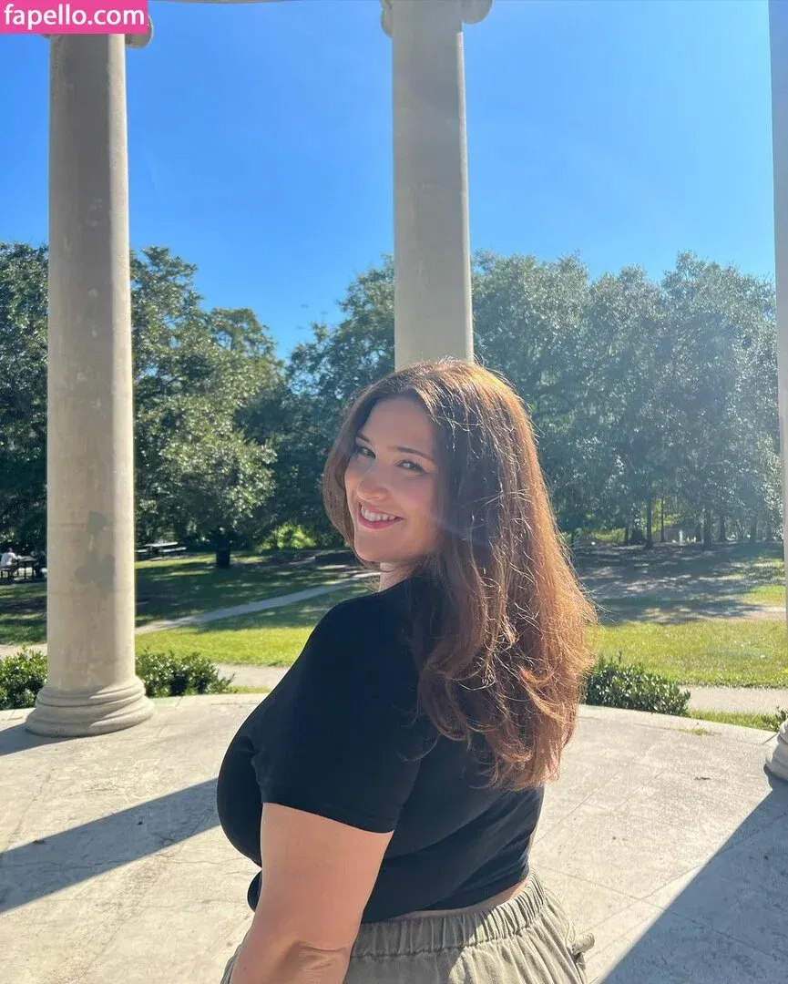 Stephanie Sangster Onlyfans Photo Gallery 