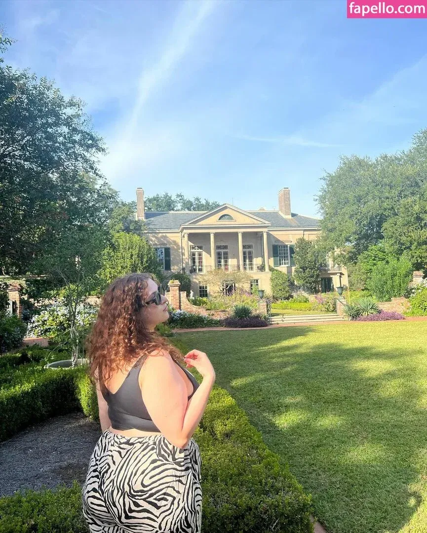 Stephanie Sangster Onlyfans Photo Gallery 