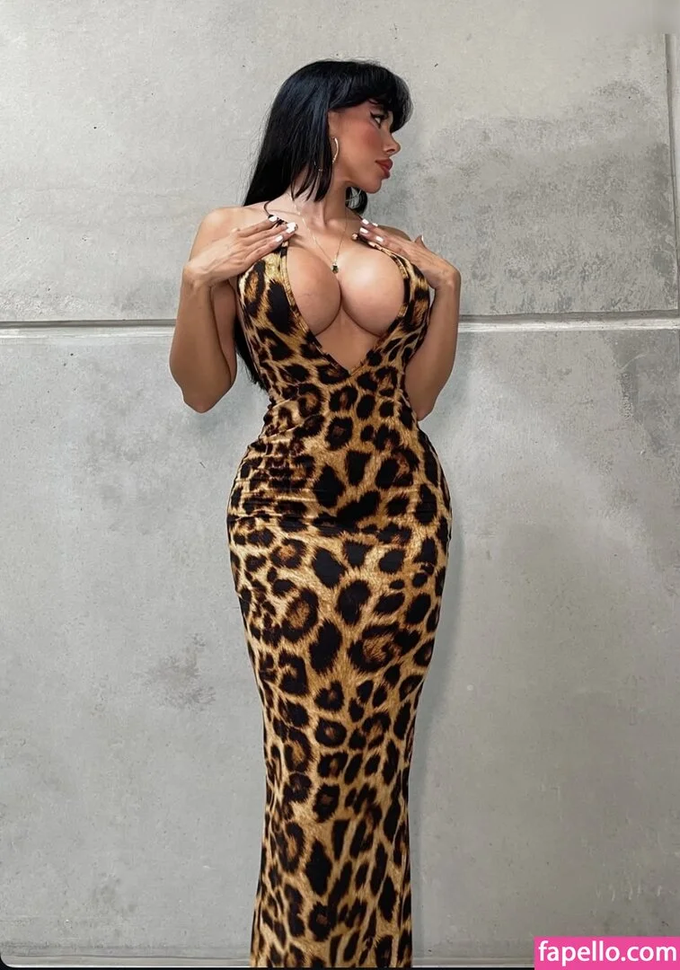 Selin Onlyfans Photo Gallery 