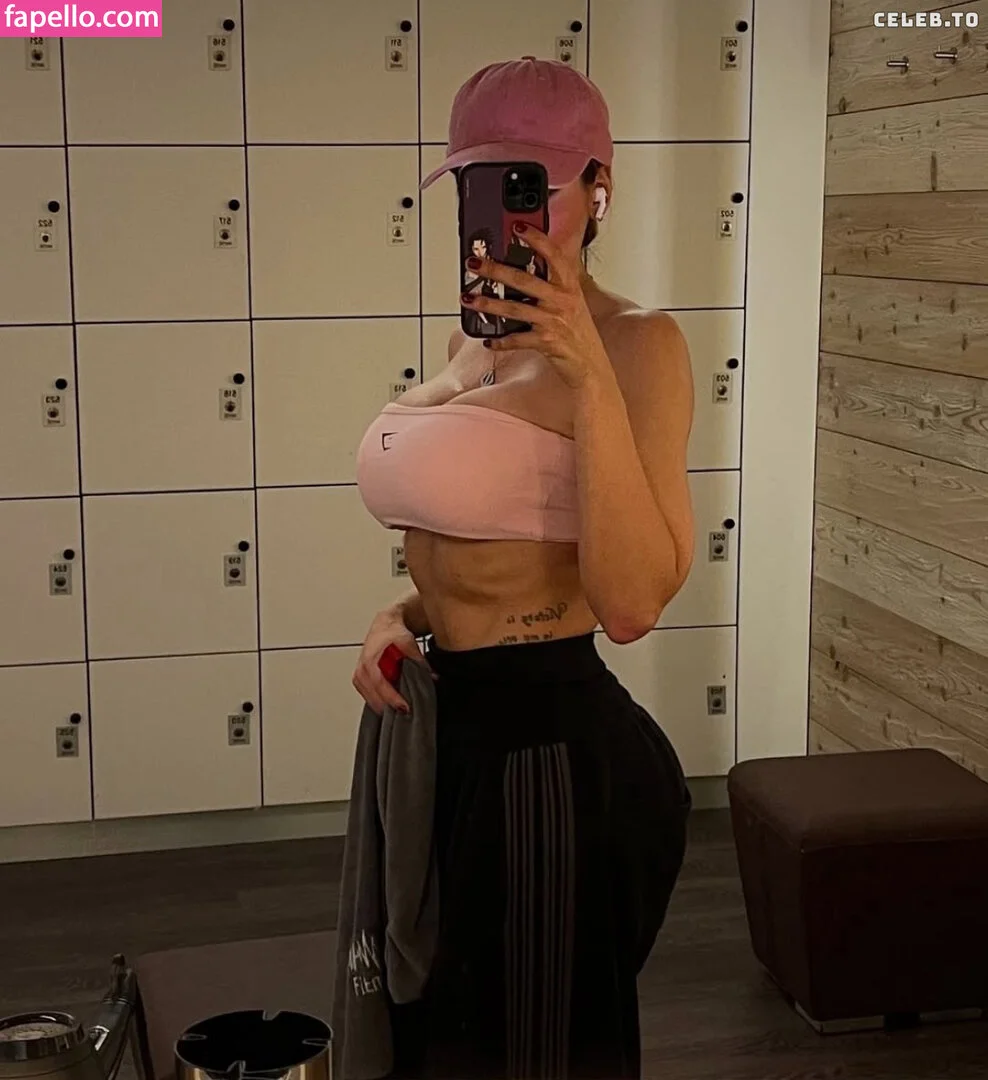 Selin Onlyfans Photo Gallery 