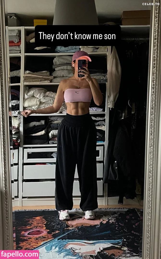 Selin Onlyfans Photo Gallery 