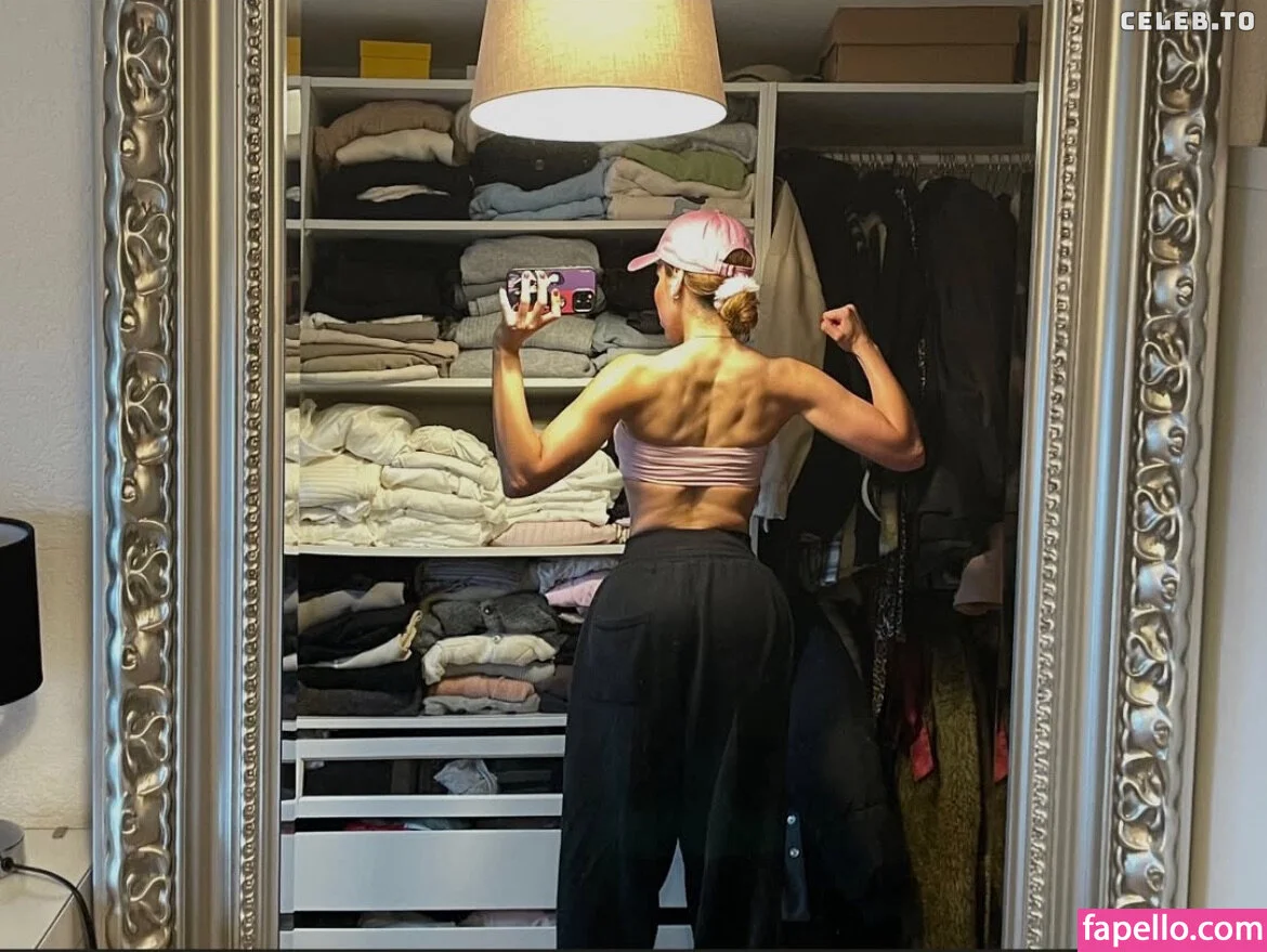 Selin Onlyfans Photo Gallery 