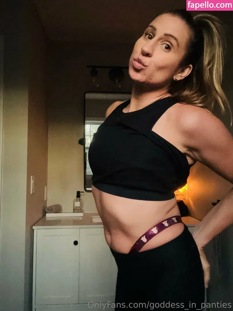 goddess_in_panties Onlyfans Photo Gallery 