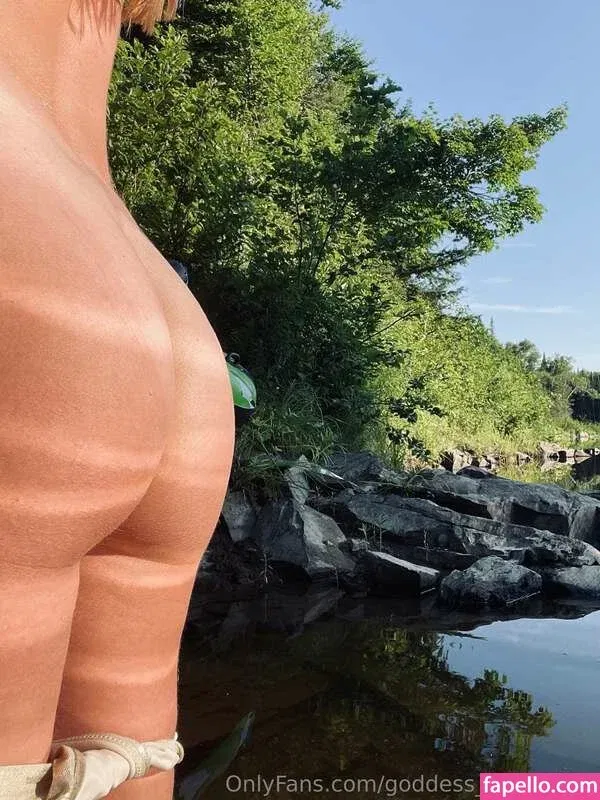 goddess_in_panties Onlyfans Photo Gallery 