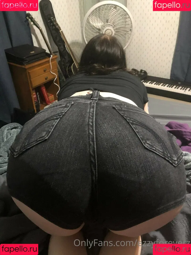 ezzyforeverz Onlyfans Photo Gallery 