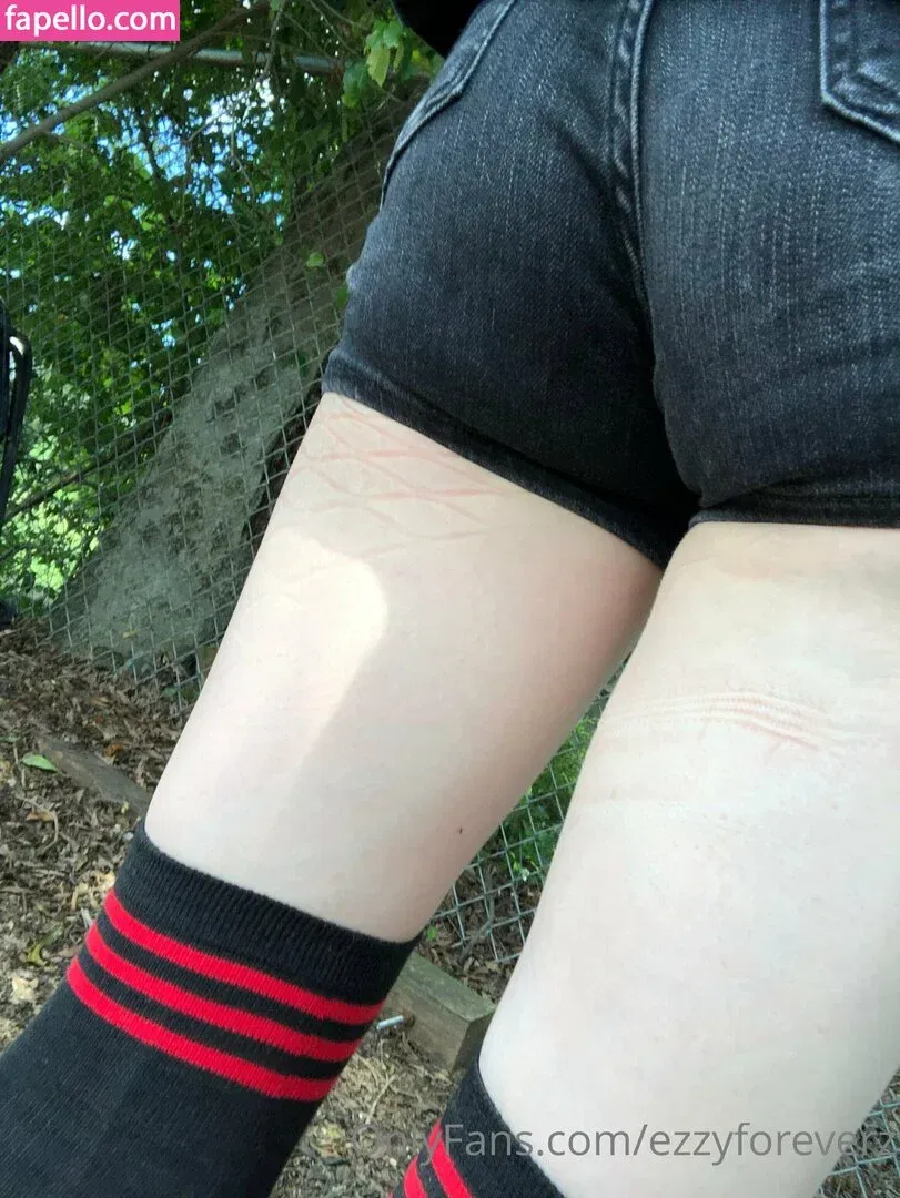 ezzyforeverz Onlyfans Photo Gallery 