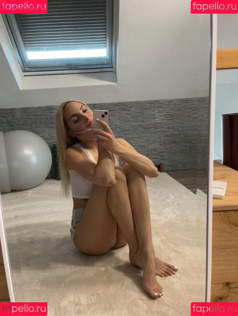 AmaliaMarkova Onlyfans Photo Gallery 