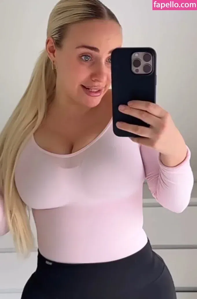 Marieluise Leder Onlyfans Photo Gallery 