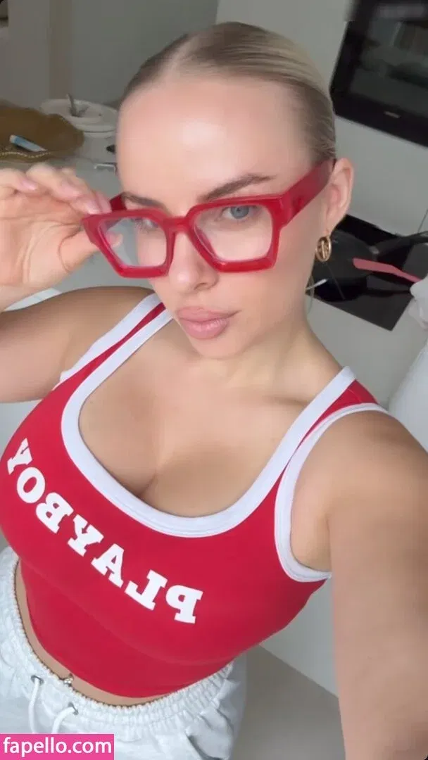 Marieluise Leder Onlyfans Photo Gallery 