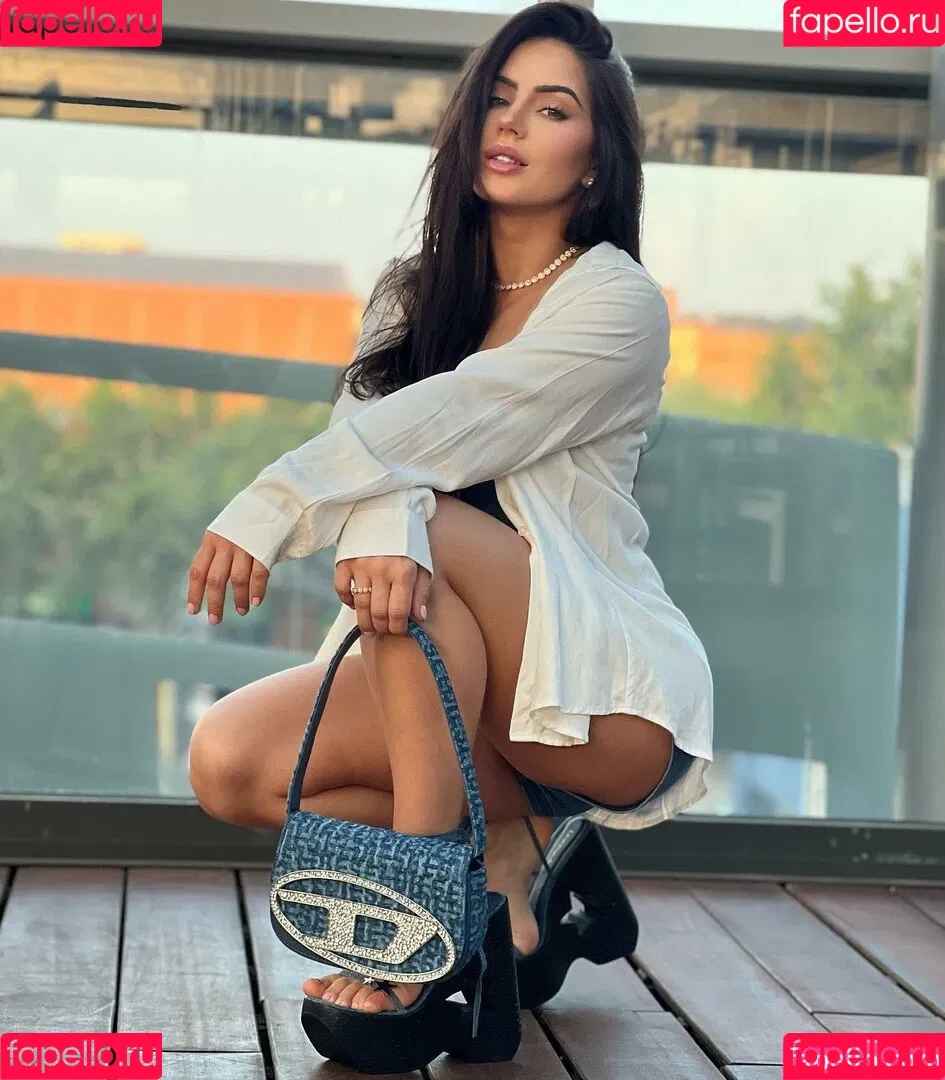 Ghi Eburneo Onlyfans Photo Gallery 