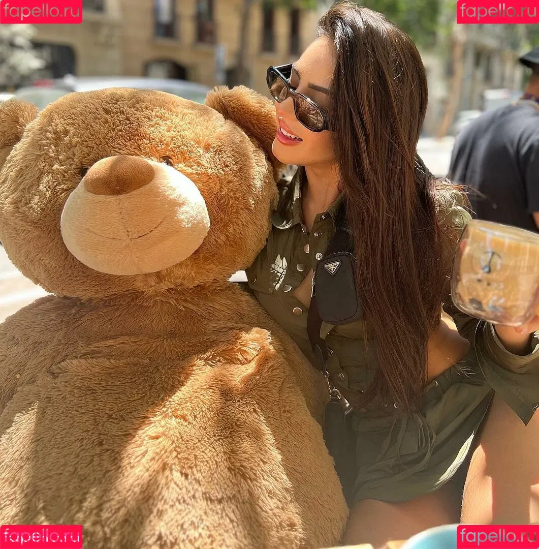 Ghi Eburneo Onlyfans Photo Gallery 