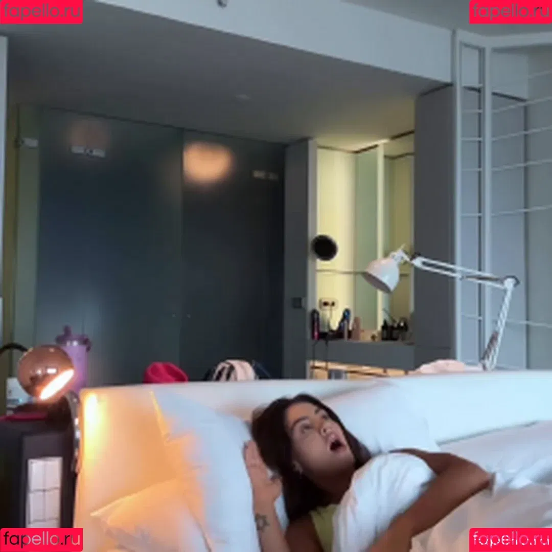 Ghi Eburneo Onlyfans Photo Gallery 
