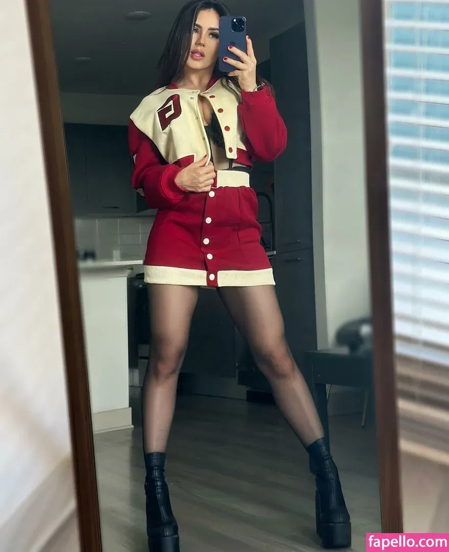 Ghi Eburneo Onlyfans Photo Gallery 