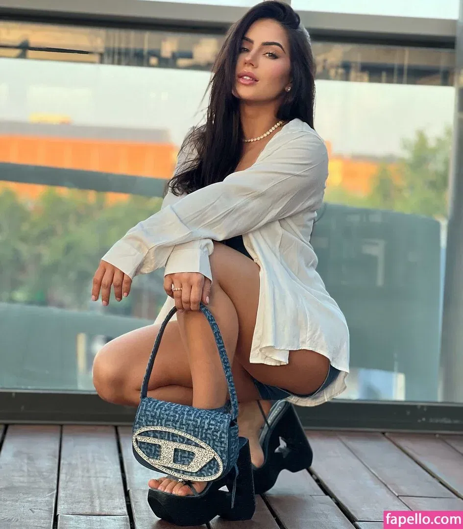 Ghi Eburneo Onlyfans Photo Gallery 