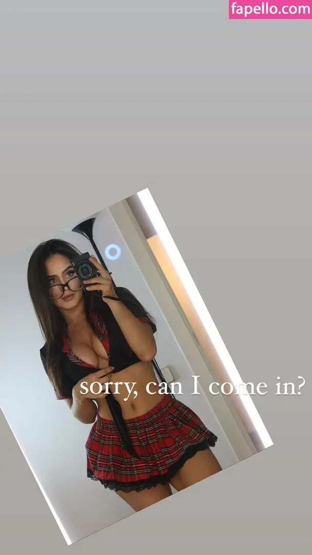 Ghi Eburneo Onlyfans Photo Gallery 