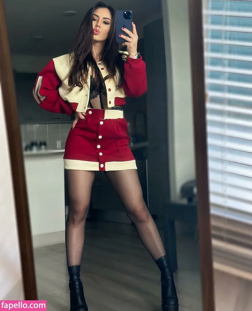 Ghi Eburneo Onlyfans Photo Gallery 