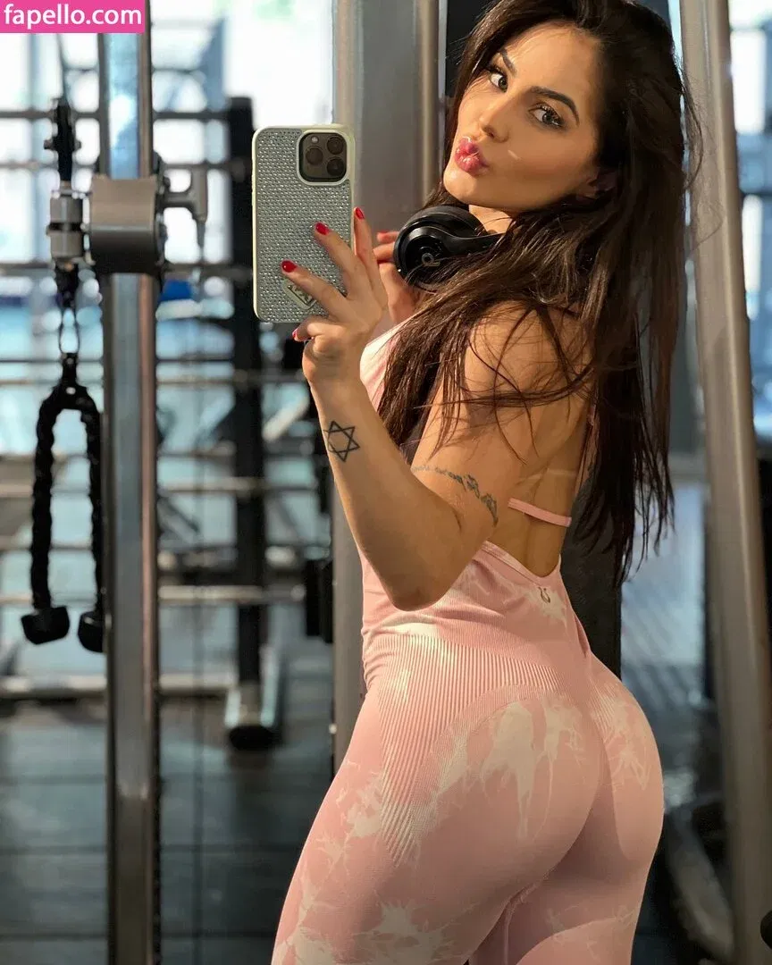 Ghi Eburneo Onlyfans Photo Gallery 