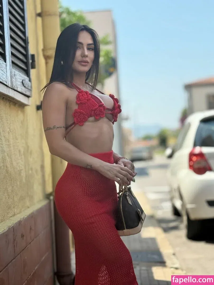 Ghi Eburneo Onlyfans Photo Gallery 
