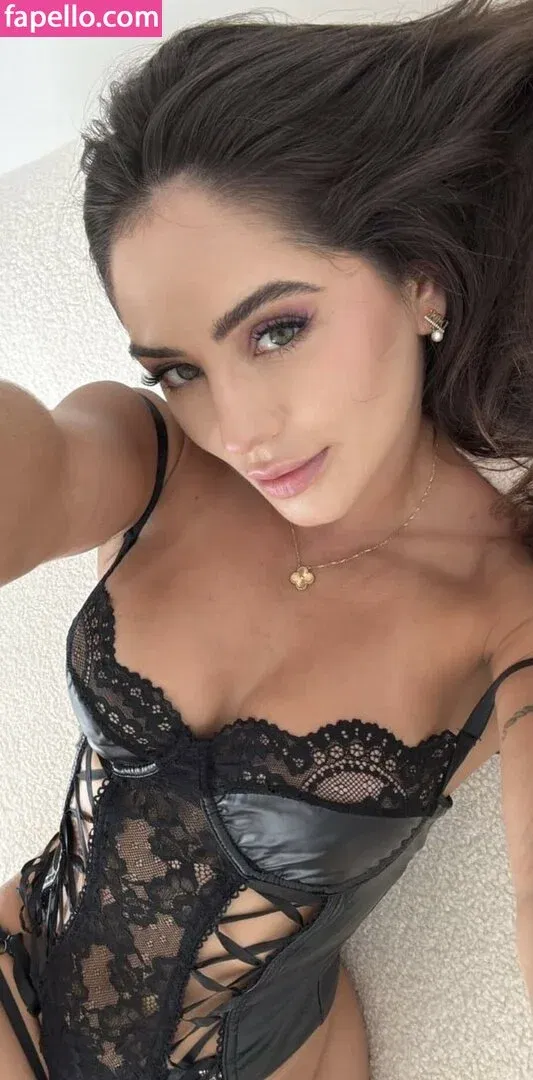 Ghi Eburneo Onlyfans Photo Gallery 