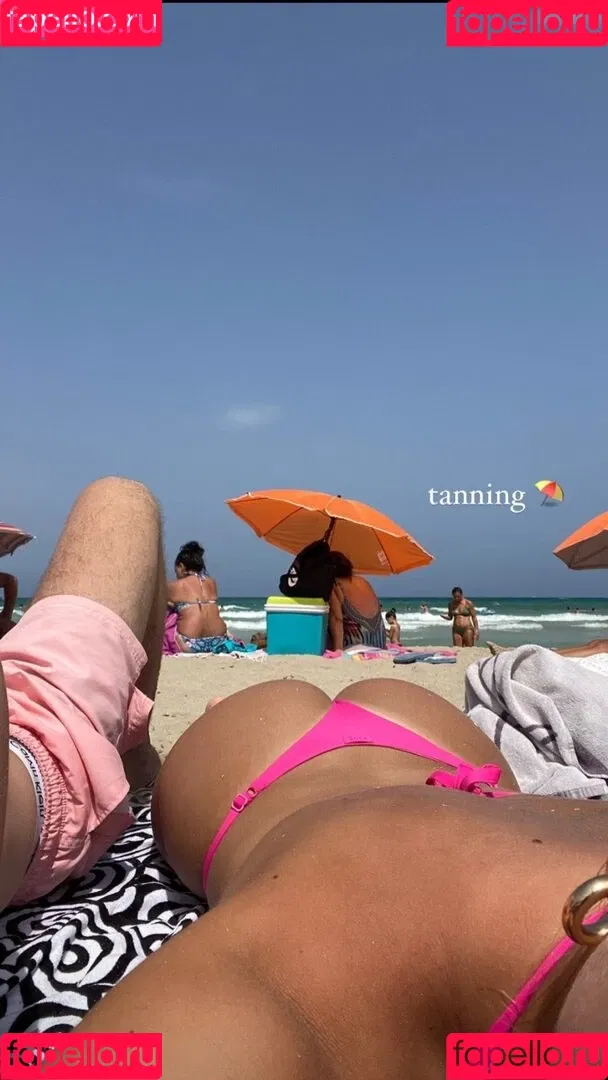 Jellefeline Onlyfans Photo Gallery 