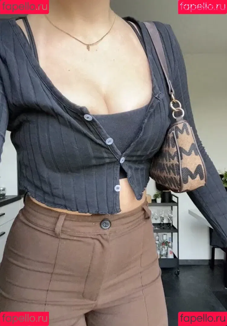 Jellefeline Onlyfans Photo Gallery 