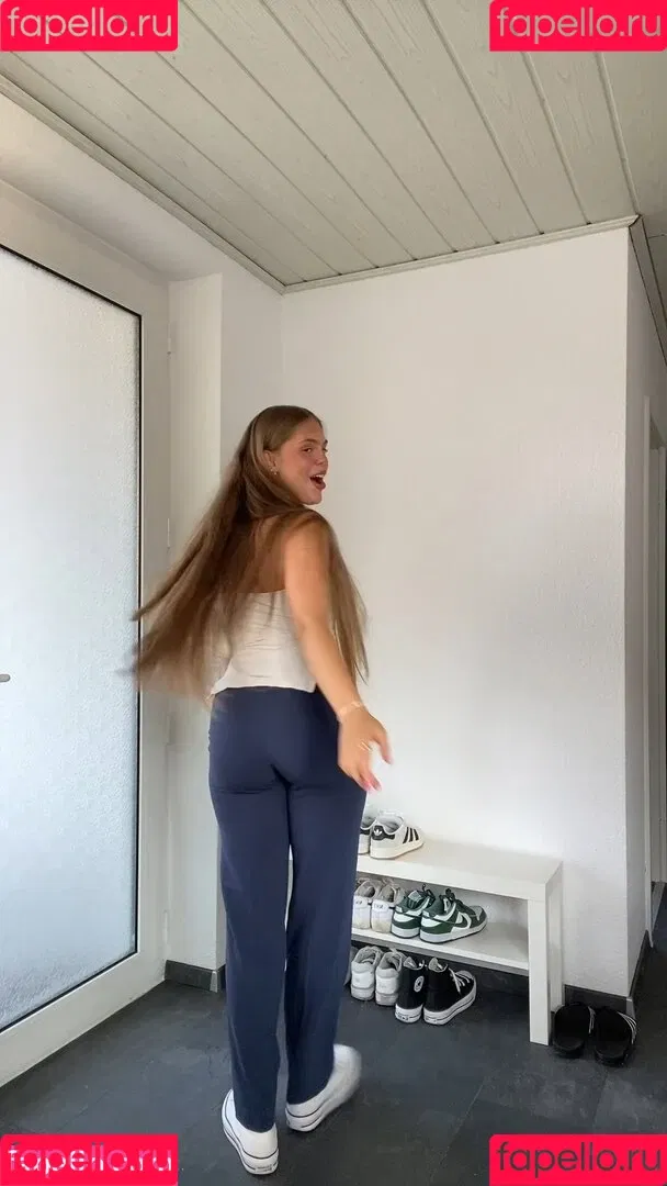 Jellefeline Onlyfans Photo Gallery 