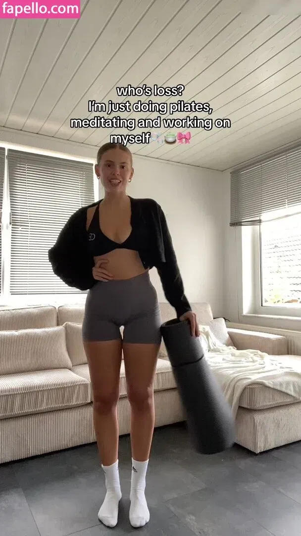 Jellefeline Onlyfans Photo Gallery 