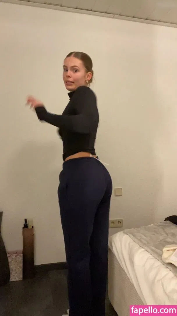 Jellefeline Onlyfans Photo Gallery 