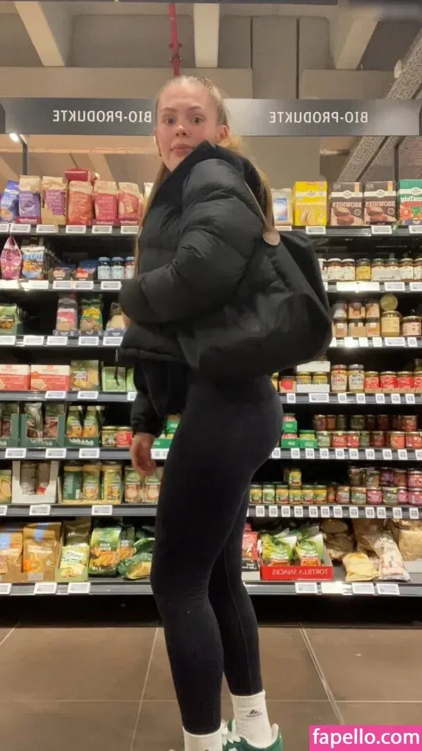 Jellefeline Onlyfans Photo Gallery 