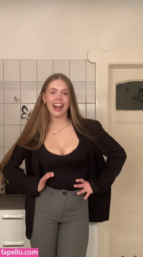 Jellefeline Onlyfans Photo Gallery 