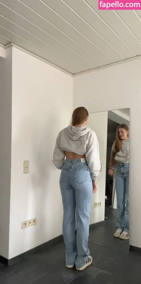 Jellefeline Onlyfans Photo Gallery 