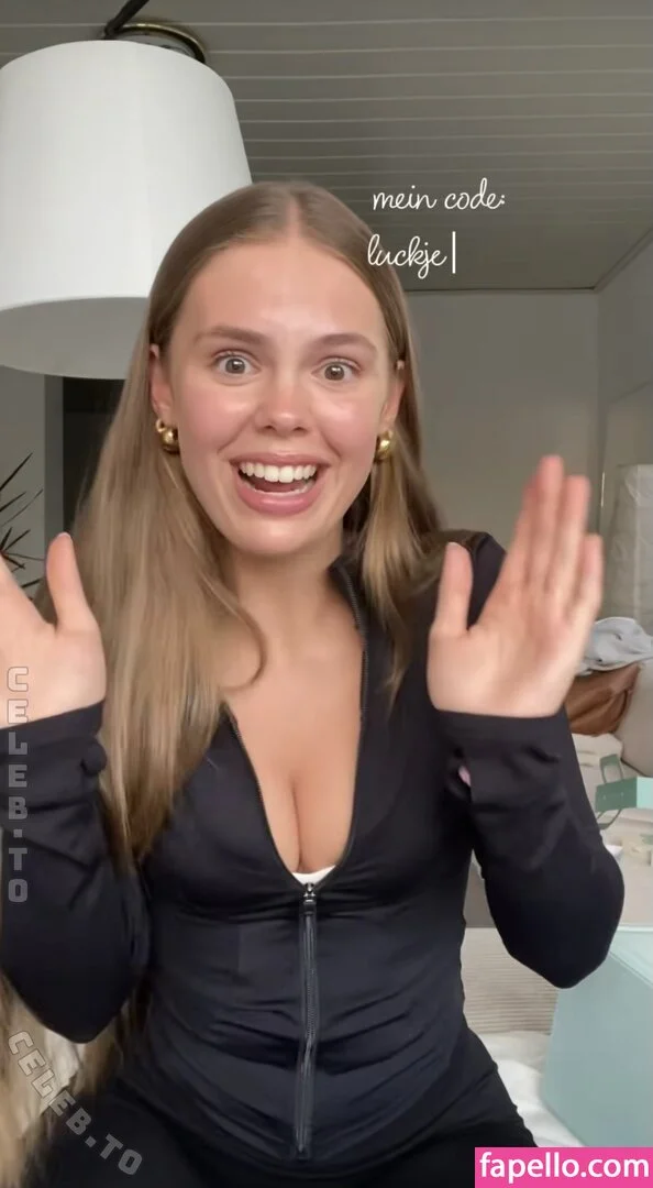 Jellefeline Onlyfans Photo Gallery 