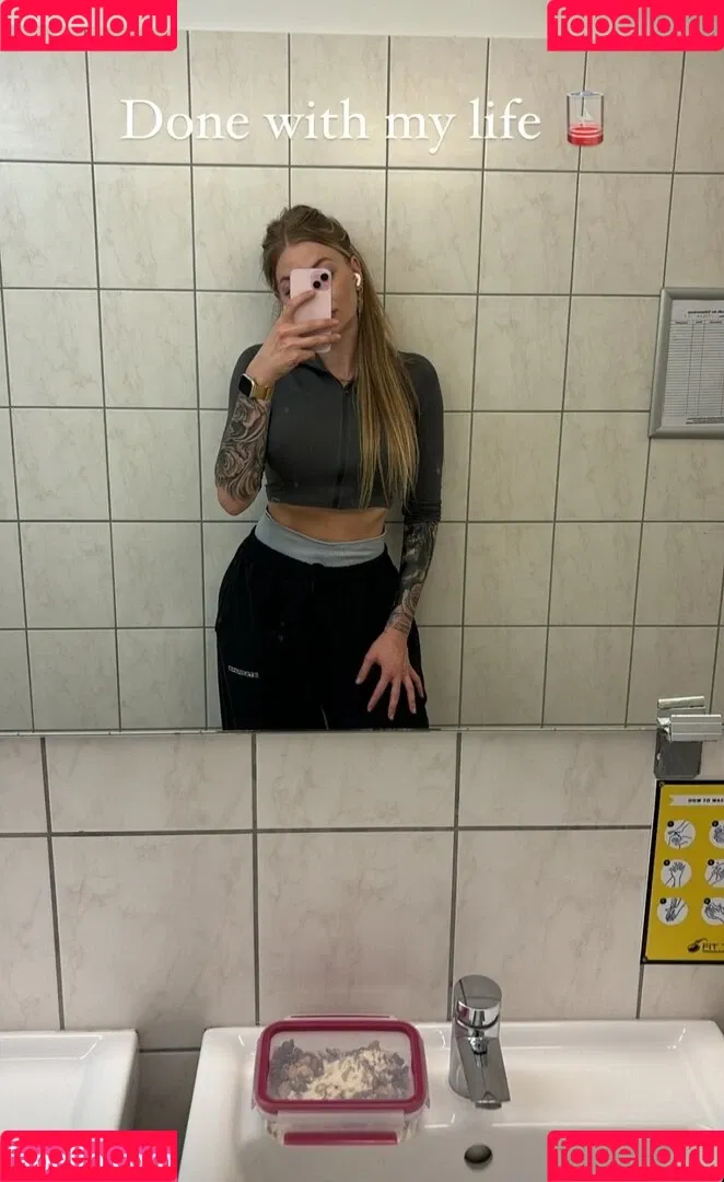 Knatternatter Onlyfans Photo Gallery 