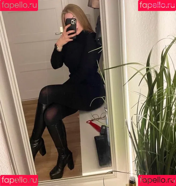 Knatternatter Onlyfans Photo Gallery 