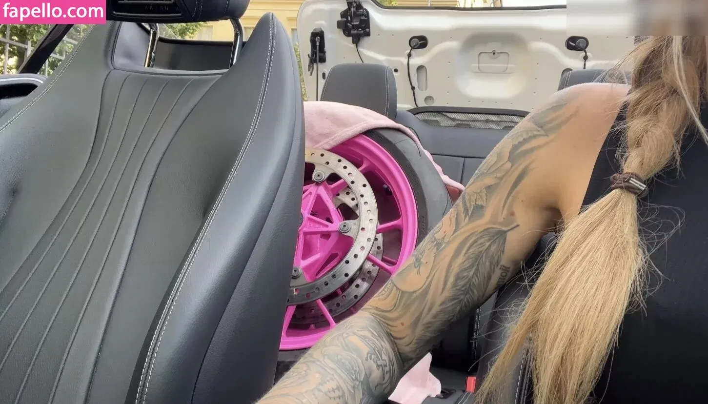 Knatternatter Onlyfans Photo Gallery 