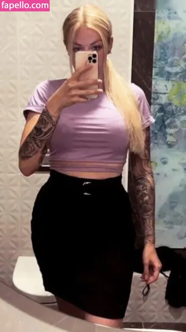 Knatternatter Onlyfans Photo Gallery 