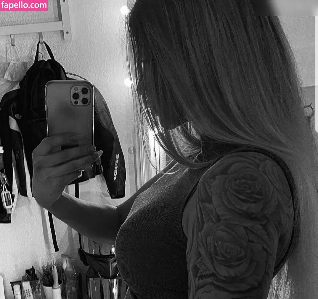 Knatternatter Onlyfans Photo Gallery 