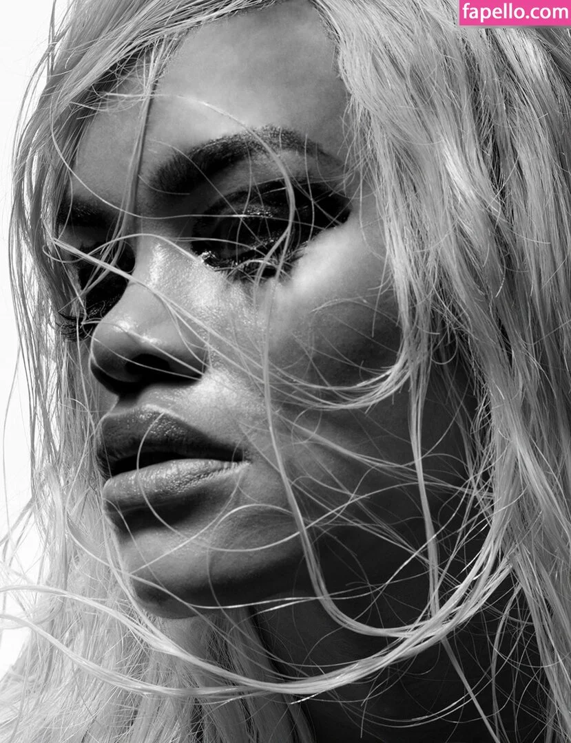 Teyana Taylor Onlyfans Photo Gallery 