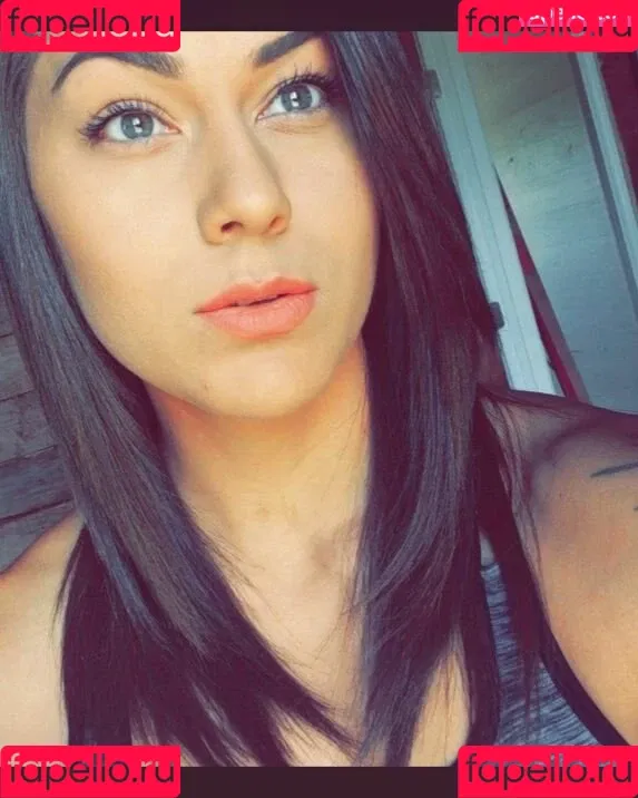 Goddess Lilah Onlyfans Photo Gallery 