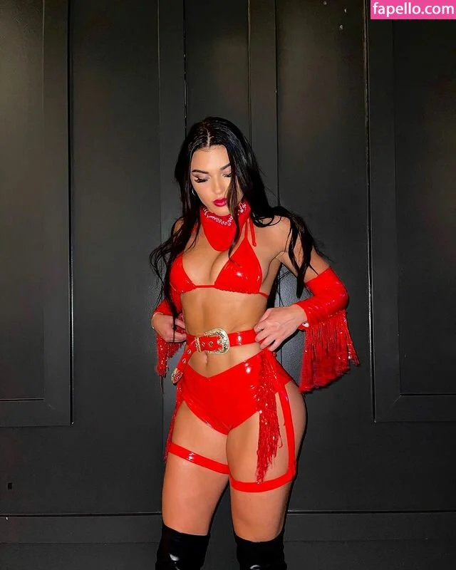 Jazmyn Nyx Onlyfans Photo Gallery 