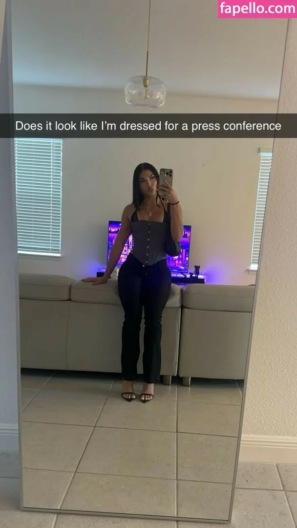 Jazmyn Nyx Onlyfans Photo Gallery 