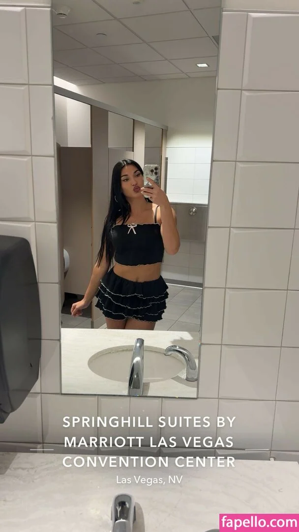 Jazmyn Nyx Onlyfans Photo Gallery 