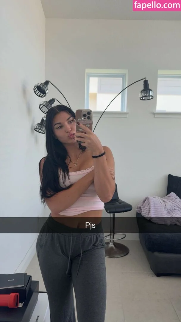 Jazmyn Nyx Onlyfans Photo Gallery 