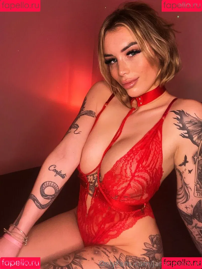 Jana Next Door Onlyfans Photo Gallery 