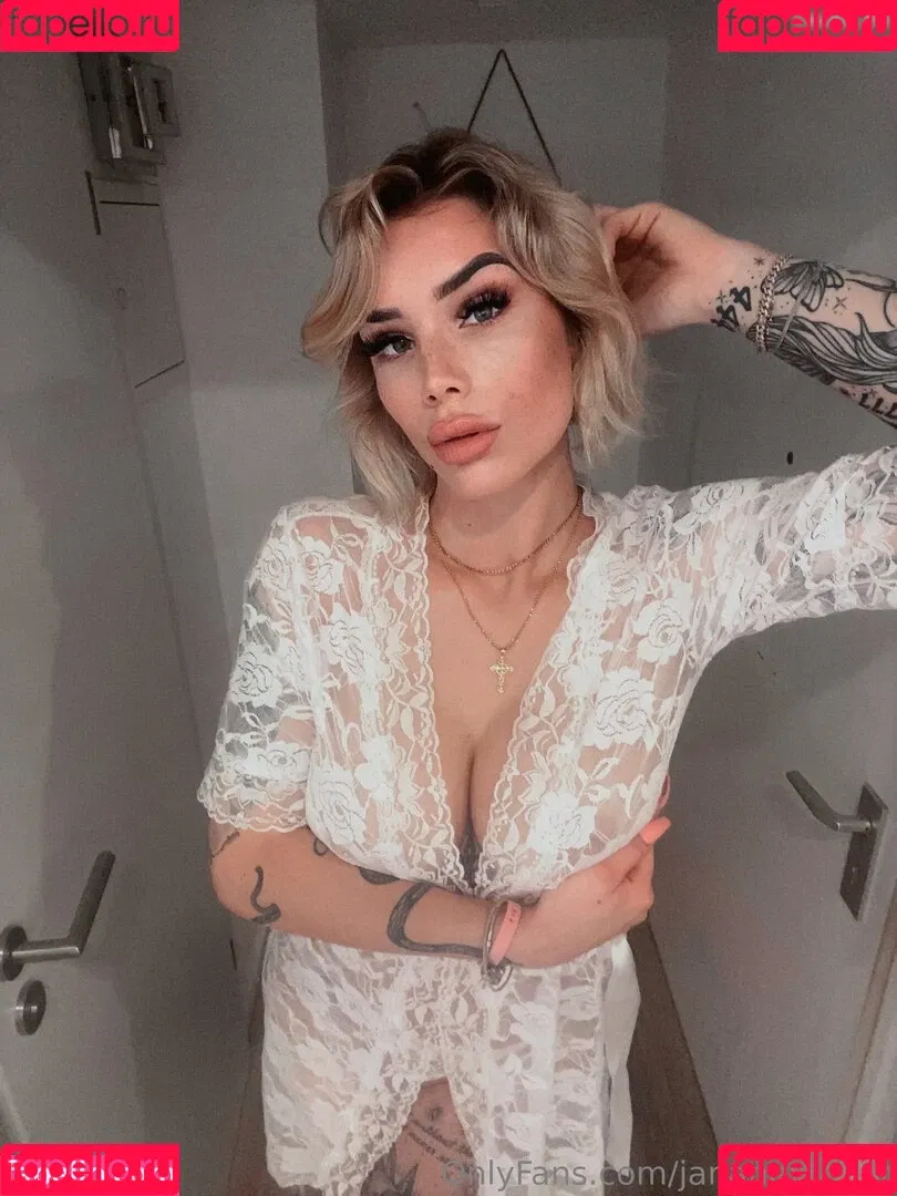 Jana Next Door Onlyfans Photo Gallery 