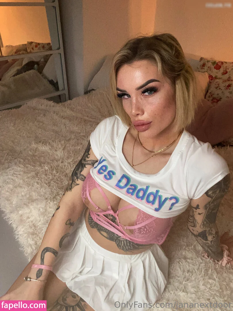 Jana Next Door Onlyfans Photo Gallery 