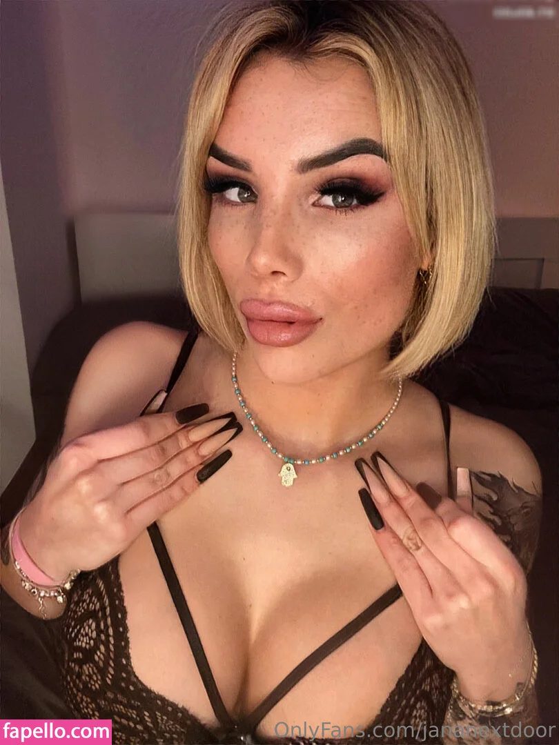 Jana Next Door Onlyfans Photo Gallery 