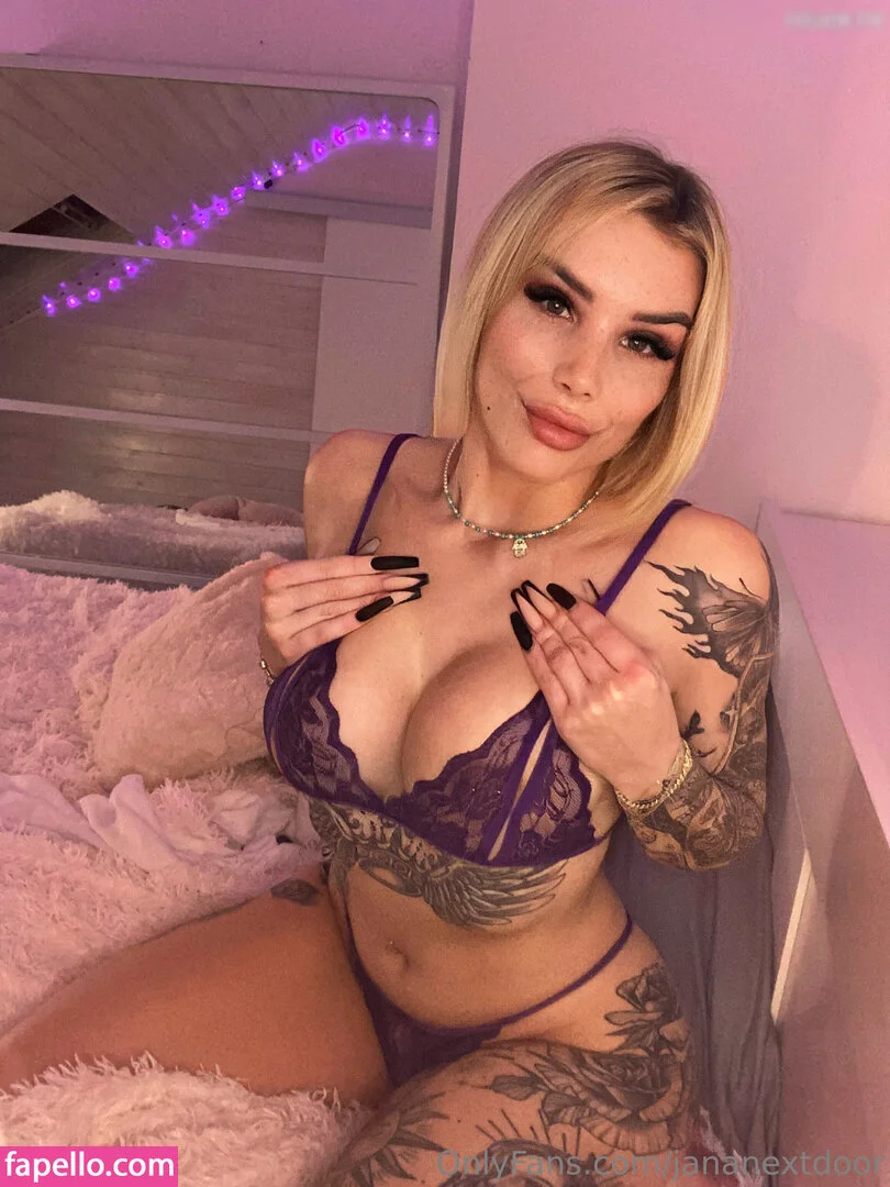 Jana Next Door Onlyfans Photo Gallery 
