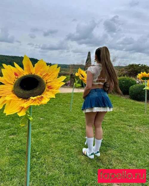 Asya alizade Nude Onlyfans Photo 7