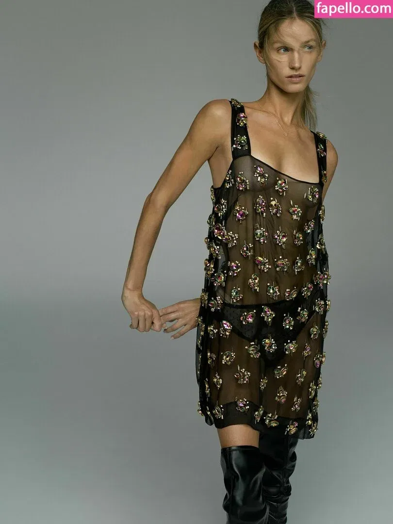 Berkleigh Wright Onlyfans Photo Gallery 